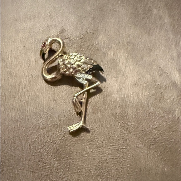 Trifari Gold Flamingo Brooch - Picture 6 of 9
